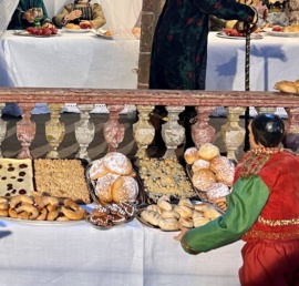 Miniaturgebäck in der Krippe der Oberen Pfarre